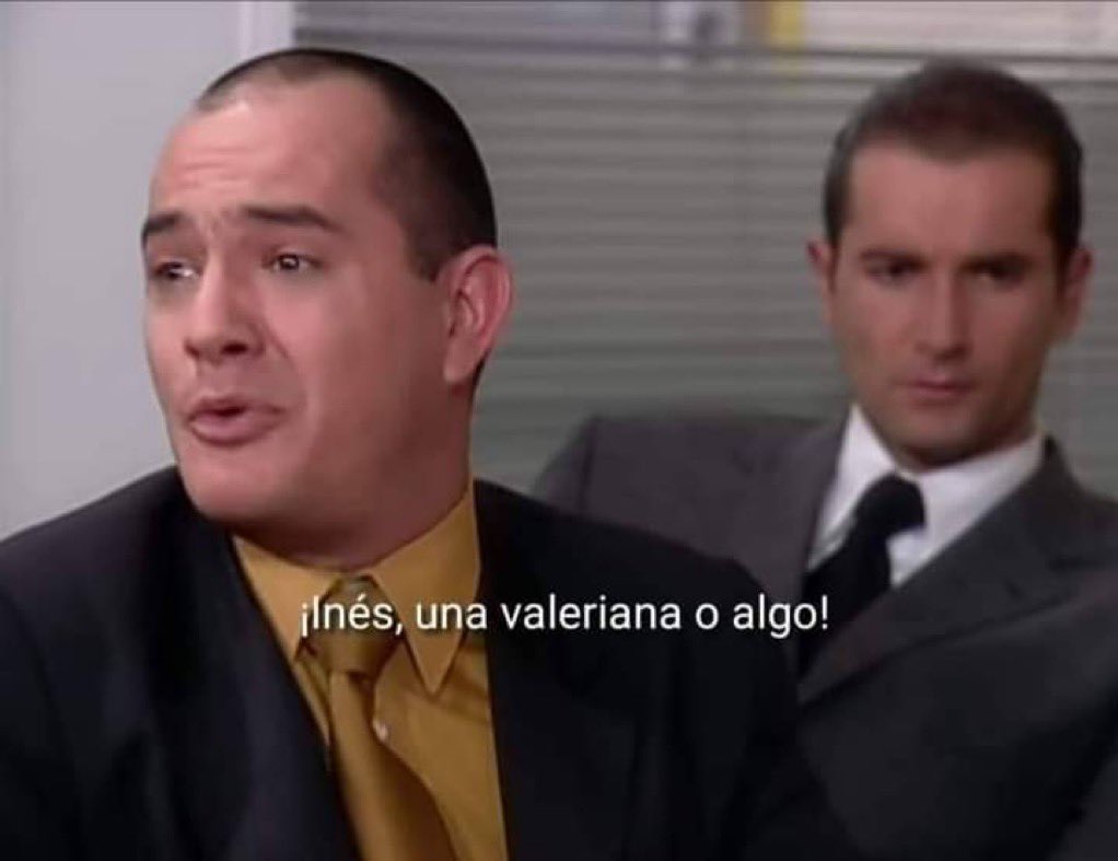 Estoy así, no puedo más.