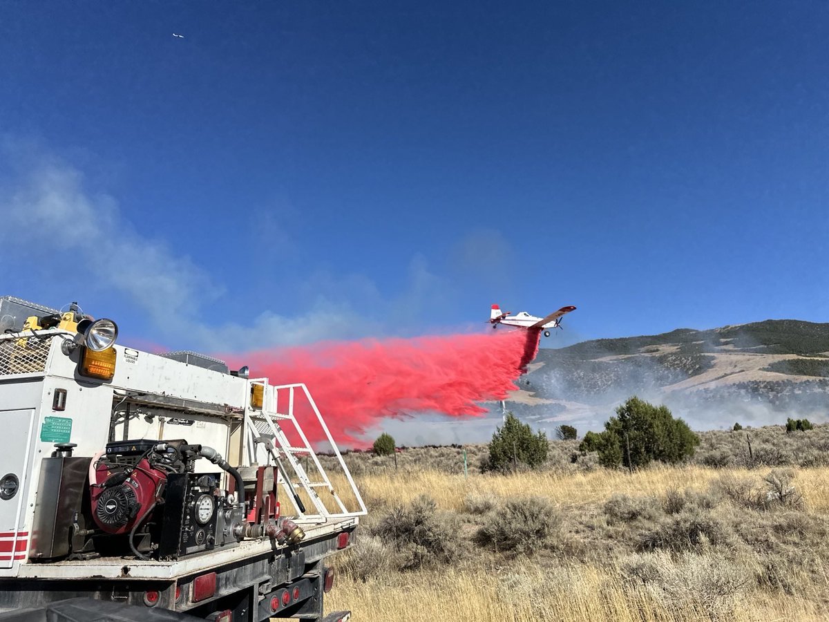 UtahWildfire's tweet photo. The recent wildfire in Iron County, near Enoch, Utah, has been named the #TankFire &amp; burned an est. 10 acres, but crews were able to stop its forward progression. The fire was caused by a motor vehicle. Crews will continue with mop-up operations. This is the last update. #ffslkmg https://t.co/sQhgnM2dp9