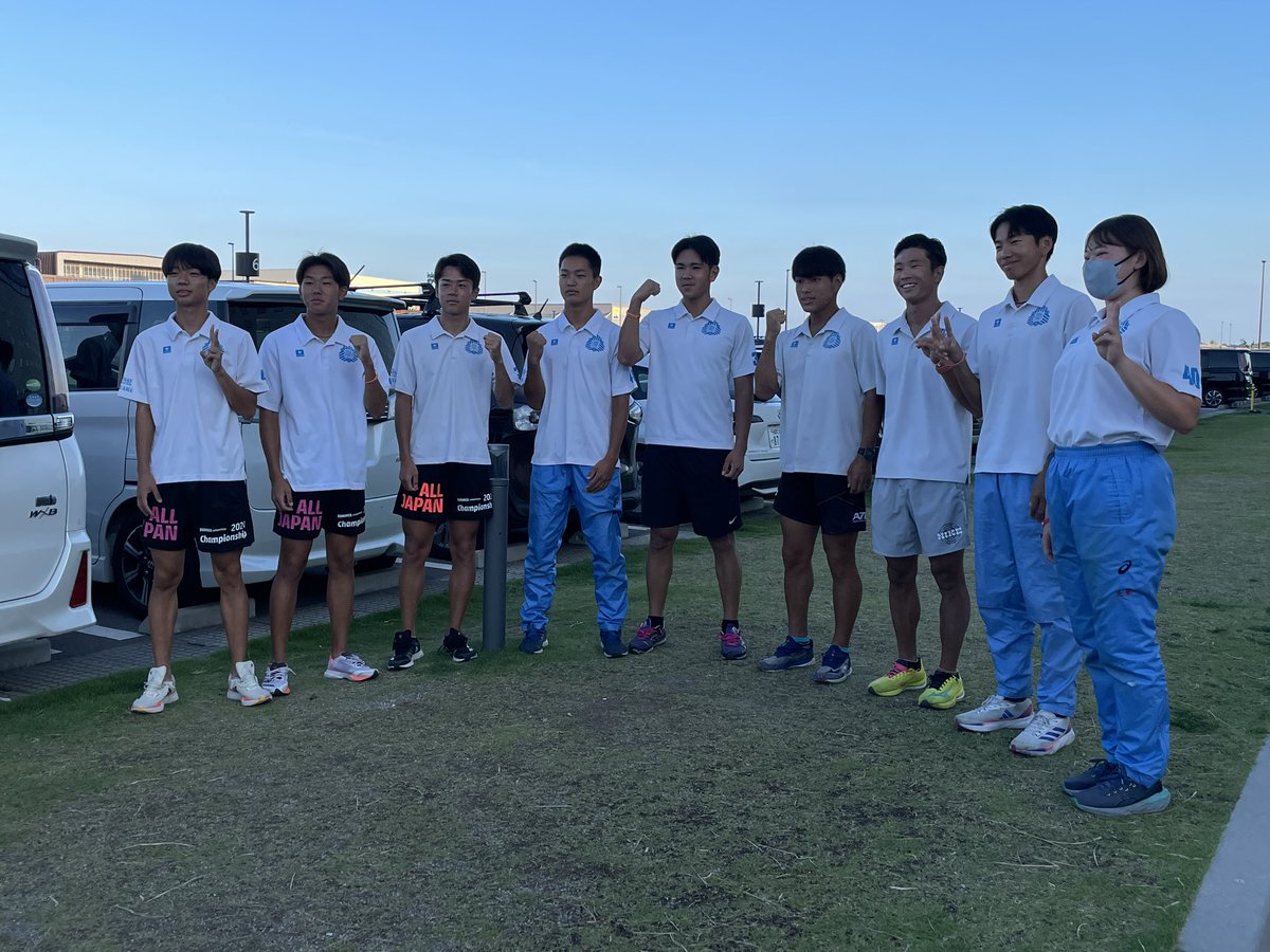kohnantf's tweet photo. 【インターハイ2日目】

本日の出場種目！
男子
100m、八種競技、やり投、4継

女子
砲丸投

決勝種目もありますので、応援のほどよろしくお願い致します！

#玉野光南 https://t.co/0mcR378nVr