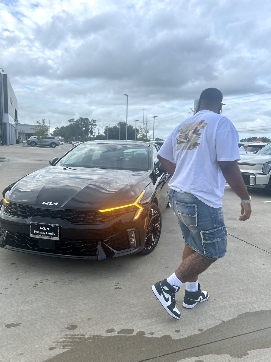 𝙱𝙺 . tweet media