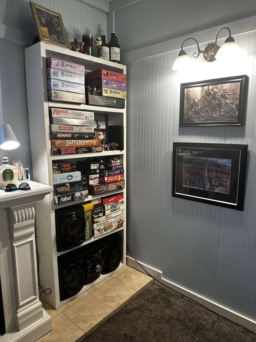 RedDaggerTV's tweet image. Boardgames or movie night?