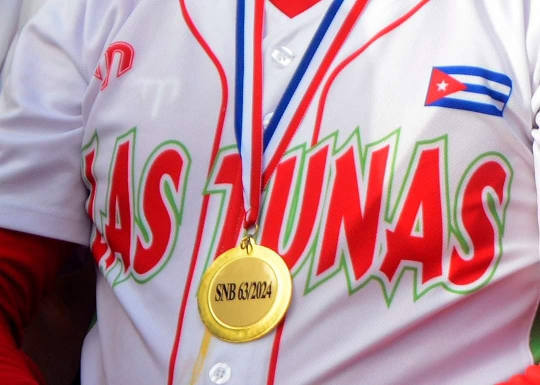 SuselyMorfaG's tweet photo. Muchas felicidades a este gran equipo por su triunfo, han jugado con disciplina, entrega y profesionalidad. Muchas felicidades a los Campeones de este serie Nacional, también al querido pueblo Tunero y sus autoridades. #CubaInspira #ModoVerano2024 #Mododeportivo . https://t.co/YJPPtdnLwI