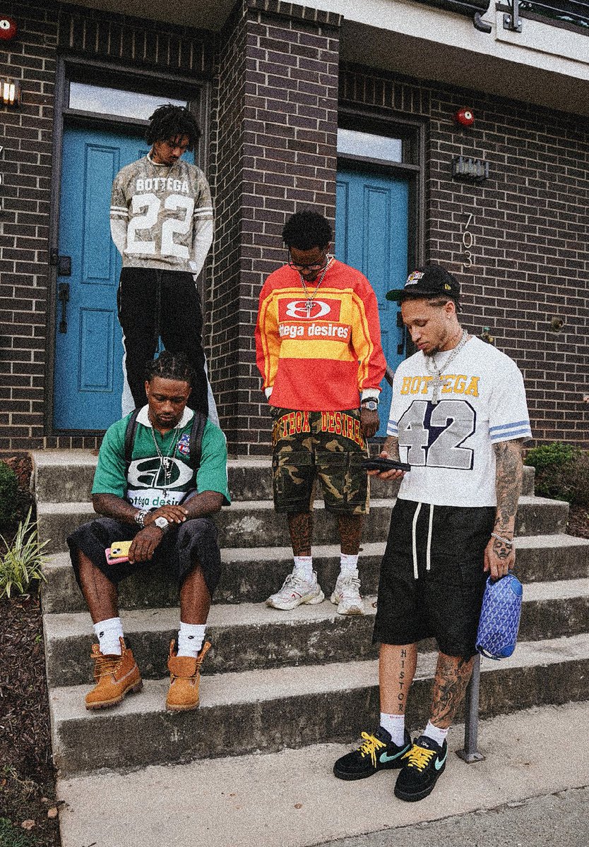 regular civilian (@neglectnaim) on Twitter photo 