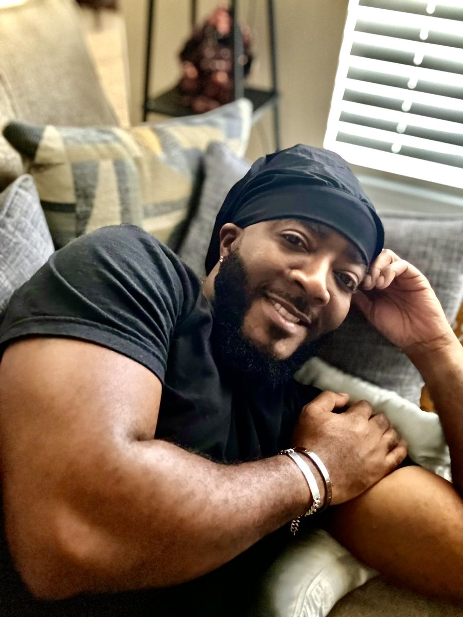 Happy Sunday folks!! This is the chapter called “Peace”.