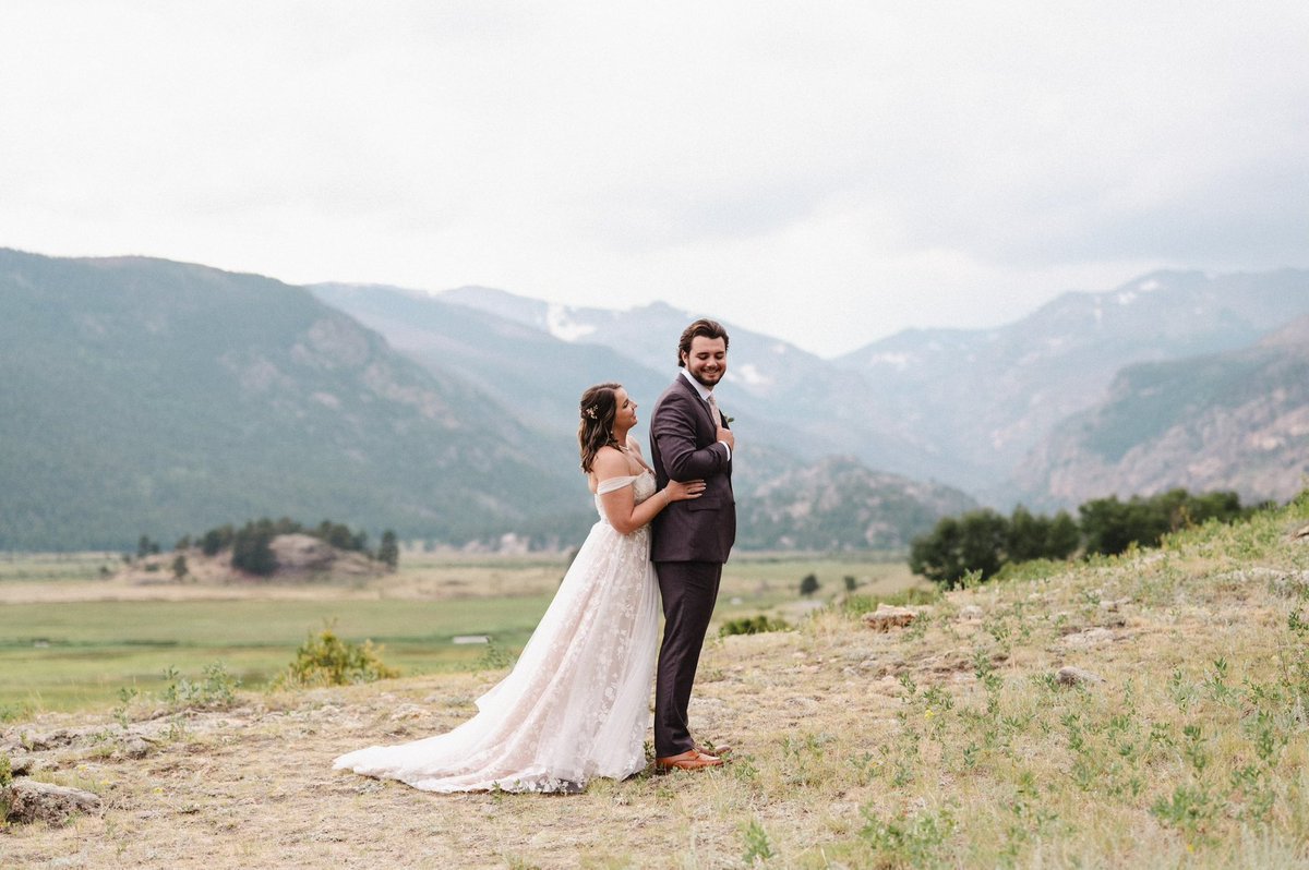 JustineRupnow's tweet photo. I married my best friend in a national park last Sunday🤍 God is SO good https://t.co/R02zuHCceg