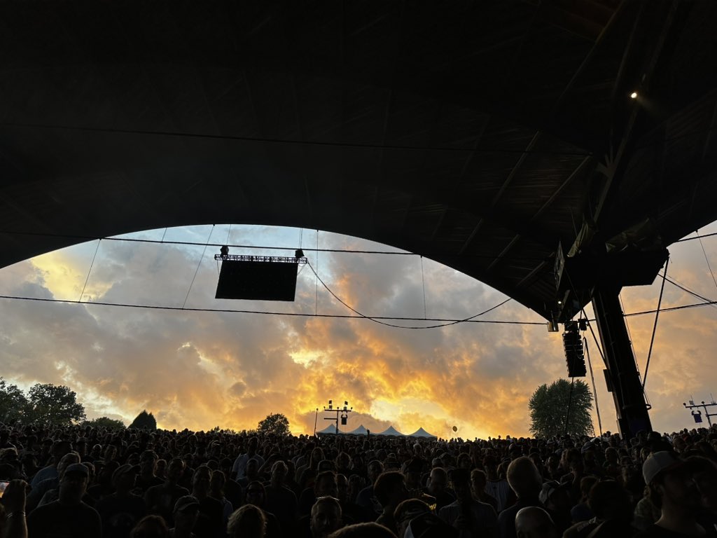 Lucas🌎👽🤓✨ tweet media