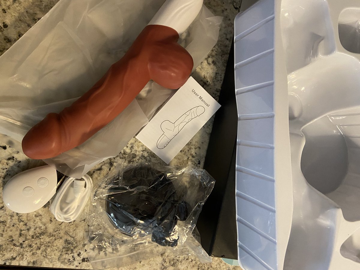 Easy Attachment for handsfree play but also can be used individually… nice details and feel life like.. 7 on 7 vibrations and thrust so it has mode for everyone..also easy to clean <a href="/sandy_whiry/">sandy blue</a>