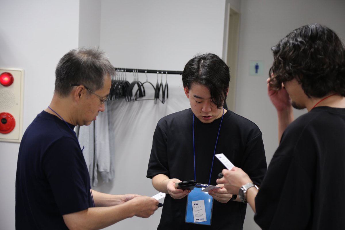 SmartPitch2025's tweet photo. 【8月参加者受付中‼️】
毎月大好評の #SmartPitch MeetUp 
今月は8/19(月)開催🗣❕

写真は、先月のMeetUpの様子！
対象：エクイティでの調達を検討している #スタートアップ  #VC  #CVC

お申し込み⬇️ 
https://t.co/qKWintLC5g https://t.co/63QCxKGgcQ