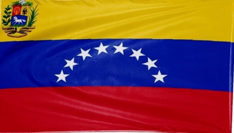 JoseLChilavert_'s tweet photo. @MariaCorinaYA @PresidencialVen Venezuela por fin Libre del Asesino Analfabeto de Nicolás Maduro y sus https://t.co/Ezbeho11uU LIBERTAD os hará LIBRE hermanos VENEZOLANOS.🇵🇾🇻🇪 https://t.co/FbnrOgpXSQ