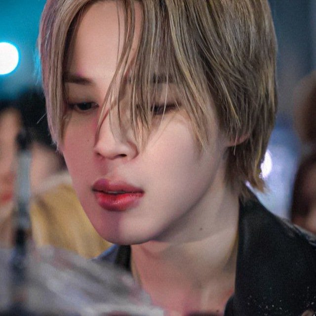 Cantik dan sexy secara bersamaan.