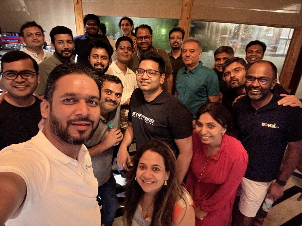 avinashraghava's tweet image. .@saasboomi &apos;s third bootstrap retreat was nothing short of spectacular. Dubbed hashtag#TheBCompany, this collective of bootstrapped founders now commands a remarkable $150M ARR! 💥 

The third edition brought together 25 founders from over 20 startups, spanning eight cities,…