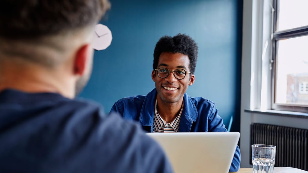 Hoe zorg je ervoor dat de waarden van je organisatie daadwerkelijk richting geven bij #maatwerk in het #sociaaldomein? Leonie Ramaker en Gerrit van Romunde, trainers #OmgekeerdeToets, delen hun inzichten. 
linkedin.com/feed/update/ur…