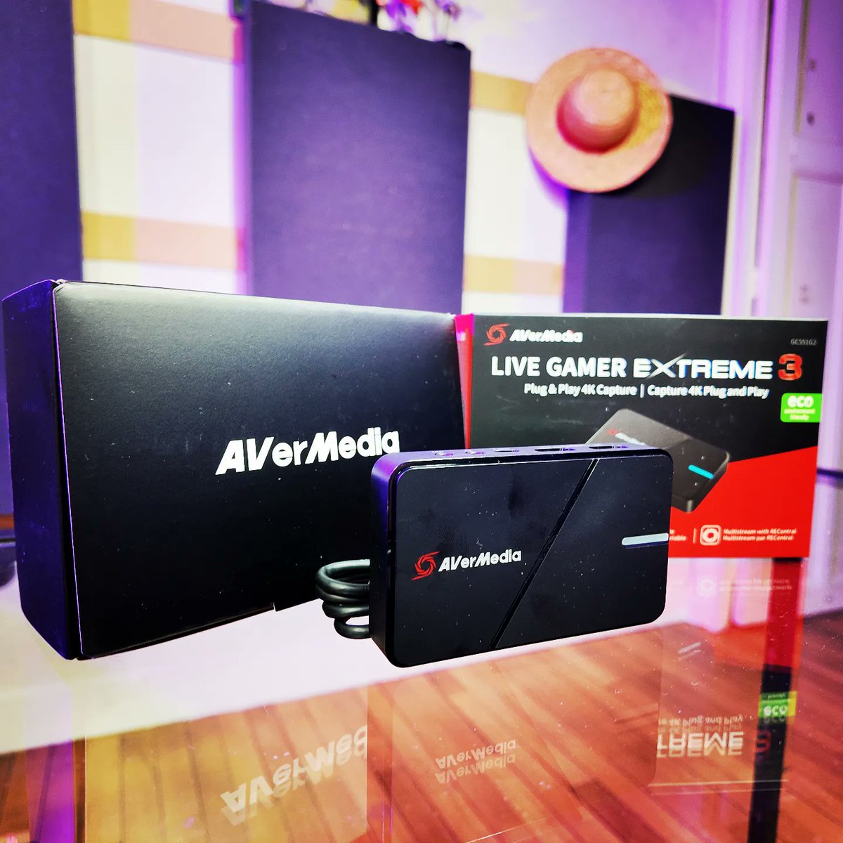 ArunoYujin's tweet photo. Holà ✌🏾
J'espère que ça va bien l'équipage ! 🙏🏽
Je peux l'annoncer officiellement... 🤯

Je suis ambassadeur pour la marque @AVerMedia_FR ! 🔥

Fabricant spécialisé dans le matériel pour streamer proposant des accessoires d’enregistrement audio et vidéo. 👌🏽

Bonne semaine 🔥 https://t.co/FMPjD4zvih
