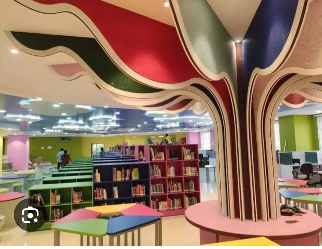 IndiaTNupdates's tweet photo. 🏬Kalaignar centenary Library in Madurai .one of the modern Library in our  country with beautiful Aesthetics inside. 
🛑Total cost-134 Crores
🛑 The Library has children's performance theatre, kids' visual theatre, science 🔭 equipment for children.
#Madurai https://t.co/tLxRuTIk3v