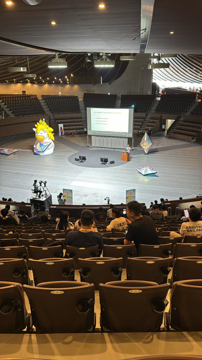 SettleMintJapan's tweet photo. EDCONに参加しています！
#EDCON2024 #blockchain #zk #Ethereum https://t.co/hzZO1kgOXJ