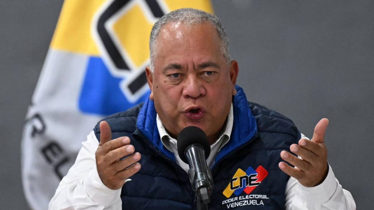 _RoqueCastro's tweet image. Para este corrupto descarado no hubo votos nulos ni abstención, es una vaina increíble lo hecho por ese sujeto. Les costará caro haber cometido un mega fraude. La lucha continua hasta verlos caer.