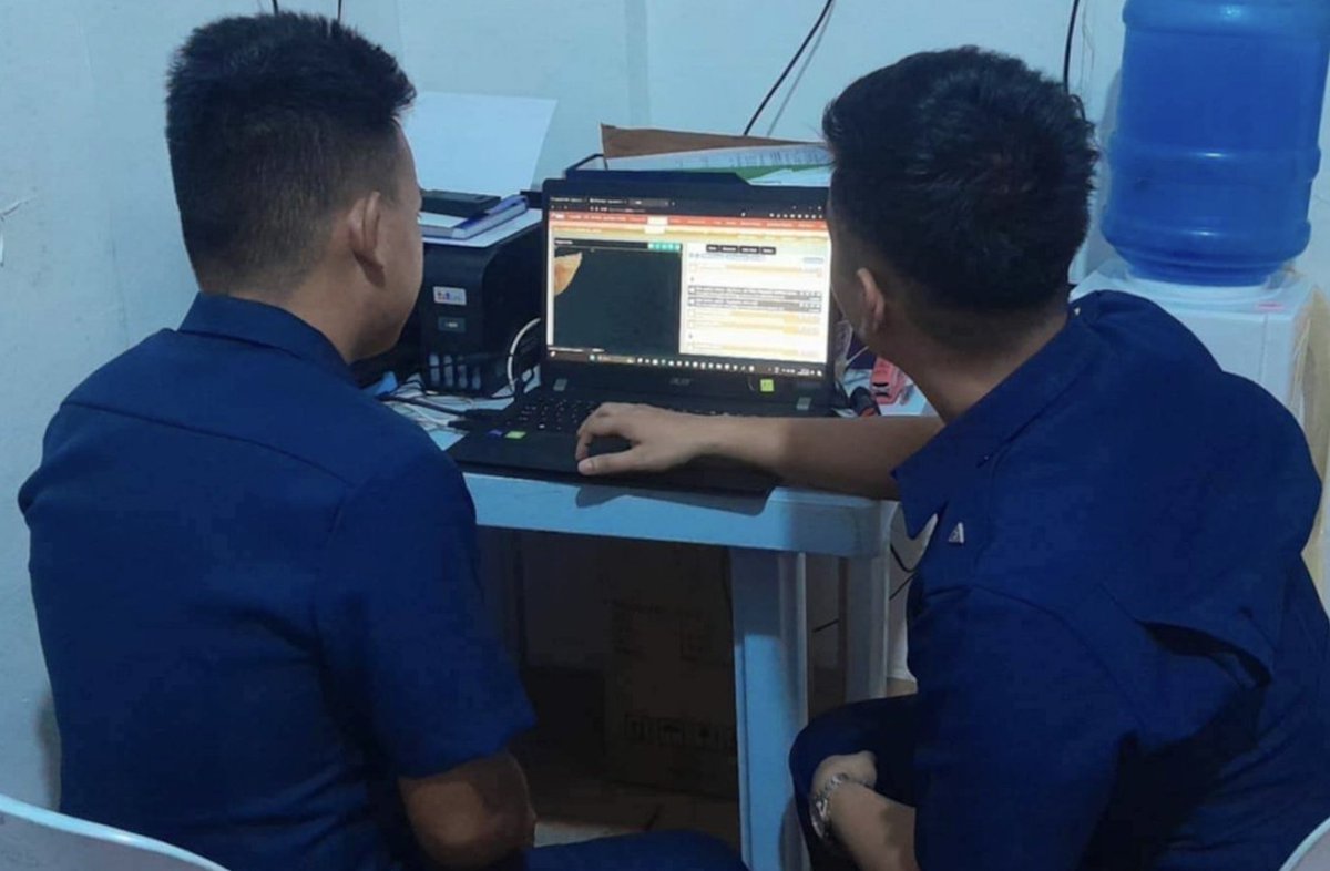 CrimarioII's tweet photo. 👏Philippine Coast Guard takes concrete steps to  use #IORIS across the country! In early July the PCG Command Center conducted complex exercises, engaging 15 Regional Districts. Training sessions equipped personnel with IORIS skills, for  effective coordination and communication https://t.co/kmisLkWGAa