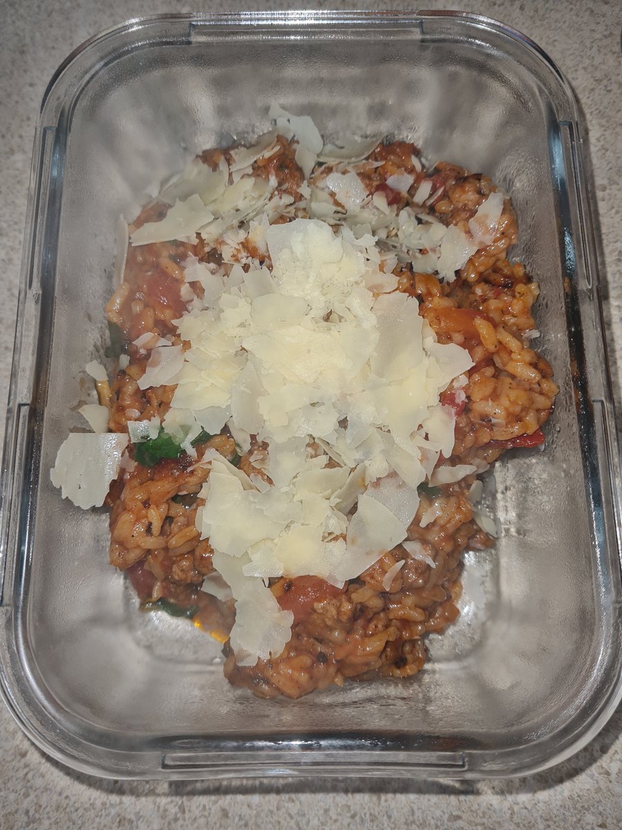 NewHopeWellbei1's tweet photo. Foodies Monday 😁
Oven baked Italian lamb Risotto
#Foodies #healthylifestyle #everyplate https://t.co/BdOR6v3eNv