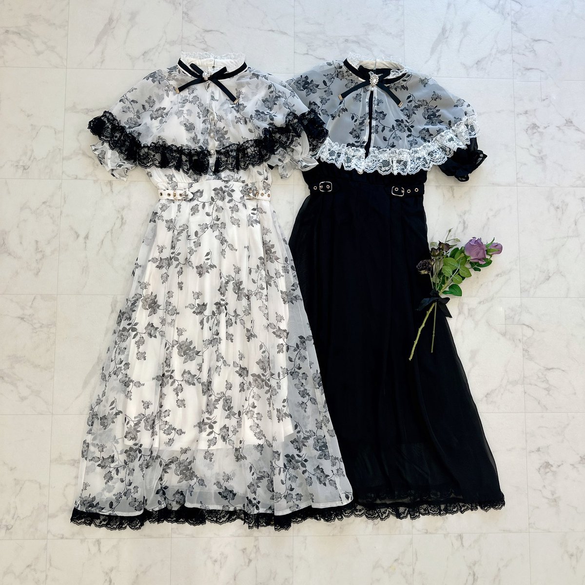 ROJITA__jp's tweet photo. 【 coming soon 】

couture BY ROJITA 梅田エスト店
今週末入荷予定🌹

花柄ケープロングワンピース
price : ¥13,200(税込)
color : black/white

#couturebyrojita
#クチュールバイロジータ https://t.co/7Pjzm5BNiI