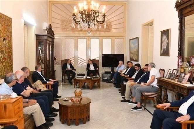 HarfoucheKhalil's tweet photo. جولة صيداوية برفقة الوزير جبران باسيل شملت النائب أوسامة سعد، النائب عبد الرحمن البزري، المفتي سوسان، الشيخ عسيران، المطران ايلي حداد، الجماعة الإسلامية، ومجلس بلدية صيدا. https://t.co/XjrZ0LNPjg