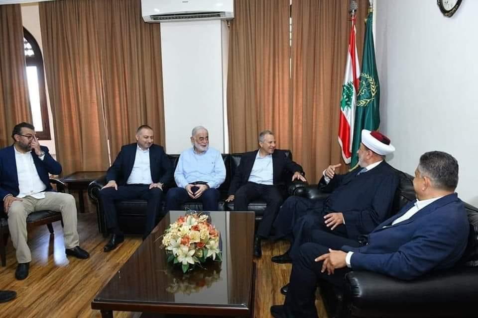 HarfoucheKhalil's tweet photo. جولة صيداوية برفقة الوزير جبران باسيل شملت النائب أوسامة سعد، النائب عبد الرحمن البزري، المفتي سوسان، الشيخ عسيران، المطران ايلي حداد، الجماعة الإسلامية، ومجلس بلدية صيدا. https://t.co/XjrZ0LNPjg