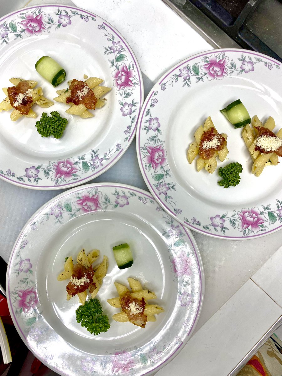 jonbugarin's tweet image. PENNE RIGATI CARBONARA

 #foodgoal #foodtrip #foodie #foodies #food #foods #foodlover #foodlove #foodblogger #foodjournal #homemade #homecooked  #pasta #pastarecipe #pennerigati #yummy #delicious #italiandish