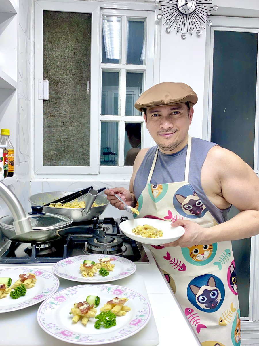 jonbugarin's tweet image. PENNE RIGATI CARBONARA

 #foodgoal #foodtrip #foodie #foodies #food #foods #foodlover #foodlove #foodblogger #foodjournal #homemade #homecooked  #pasta #pastarecipe #pennerigati #yummy #delicious #italiandish