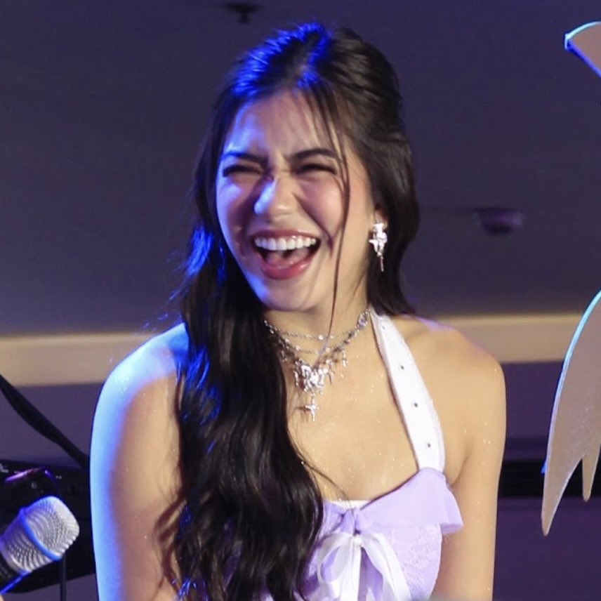 Chams 🦭 tweet media