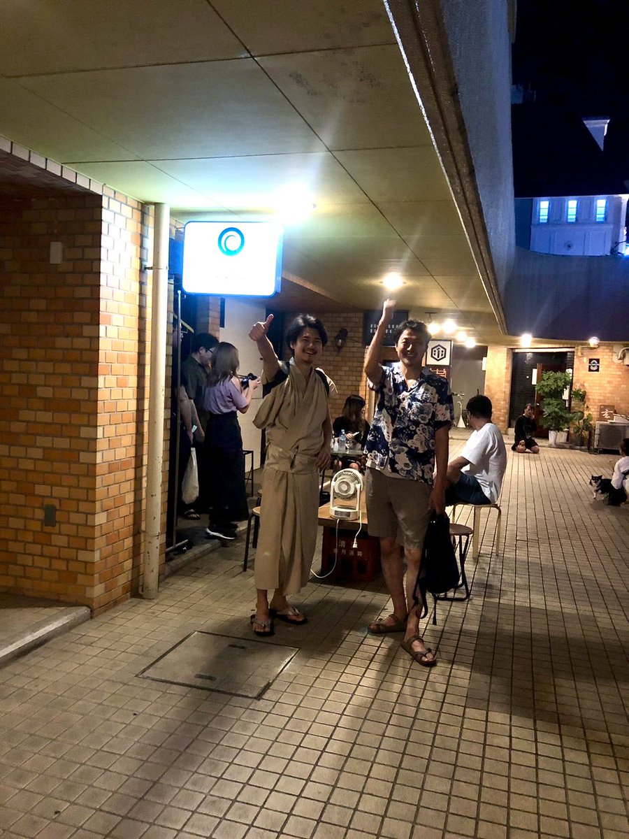 jun3pin's tweet photo. 三品、最後の営業を終えました。
ありがとうございました！！！ https://t.co/TjW4D4RPRm