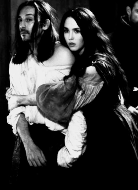 Heureux Anniversaire à Jean-Hugues Anglade 
(Scène du film 'La Reine Margot')