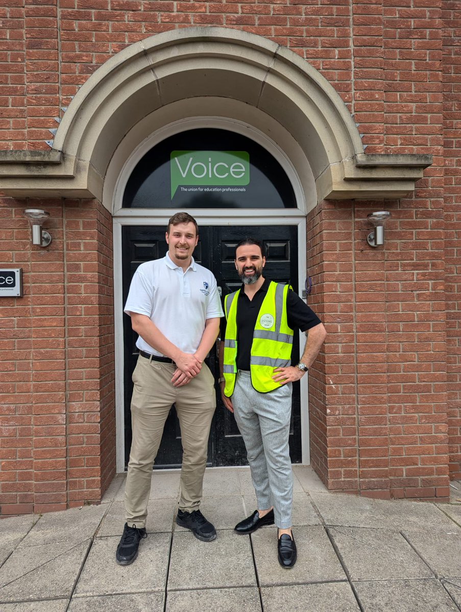 CastellGroup tweet media