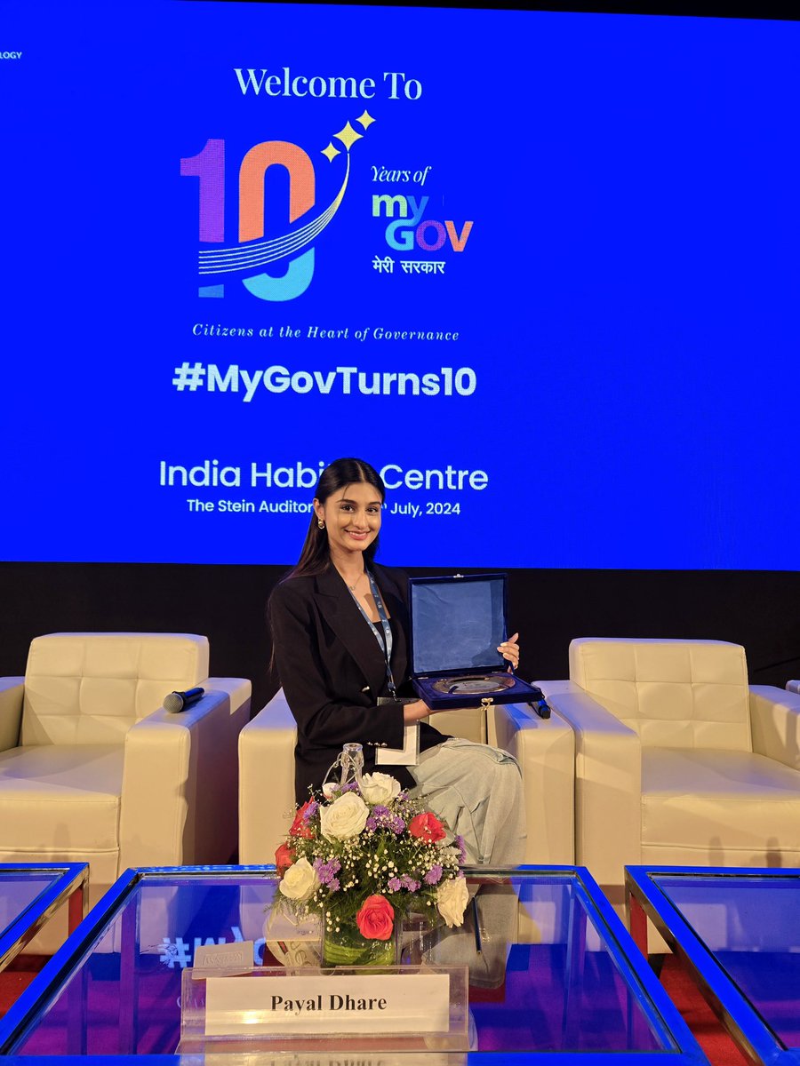 Payal Gaming tweet media