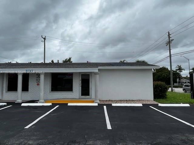 oneildayes's tweet photo. 600 W Oakland Park Blvd, Wilton Manors, FL 33311 just hit the market!
Take a look at this awesome space: https://t.co/mDXFhdRetL https://t.co/8CWo1M8GZv