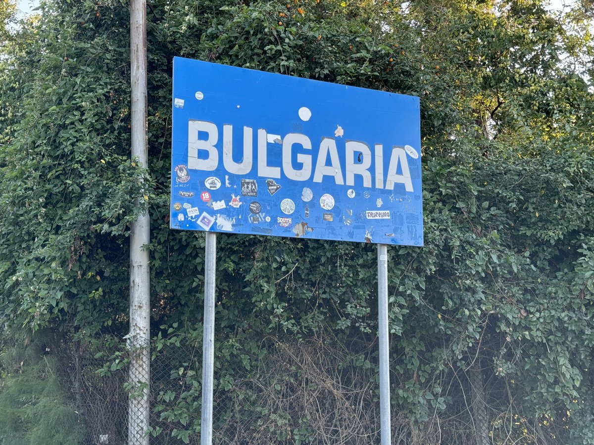 Dovolena 2024 zahajena: aneb toulky Rumunskem, uzkokolejka v Viseu de Sus, zamek Cantacuzino nebo Nevermor akademie pro fandy Wednesday a presun “domu” 🇧🇬