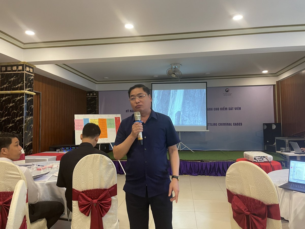 45 prosecutors from Southernmost provinces 🇻🇳actively participated in a 3-day training to enhance their skills to search,collect &amp; utilize  electronic evidence in settling criminal cases hosted by <a href="/Unodc/">UN Office on Drugs & Crime</a> &amp; Supr. Ppl’s Procuracy. Thanks Korea 4 support. <a href="/UNODC_SEAP/">UNODC Southeast Asia-Pacific</a> <a href="/flavia_romiti/">Flavia Romiti</a>
