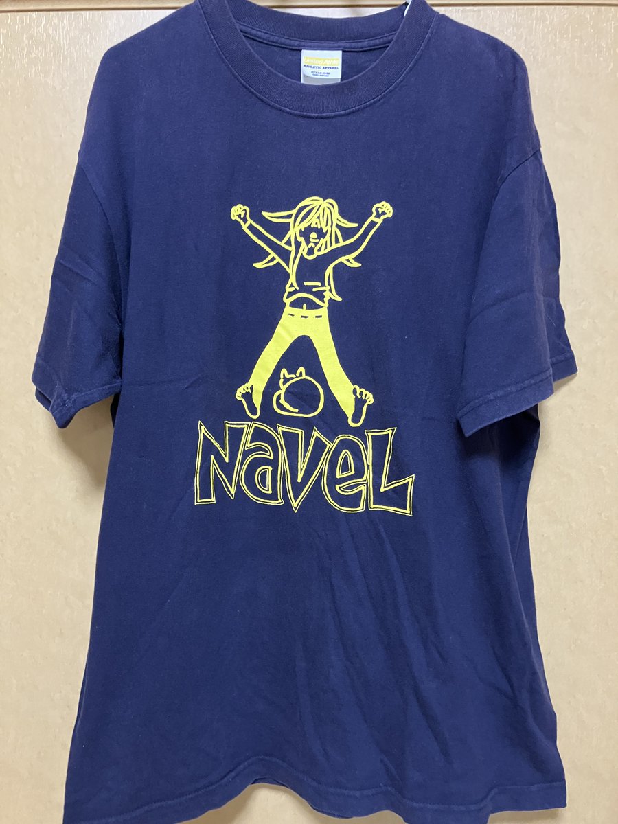 Top_40_Age's tweet photo. #559 NAVEL &amp; THE BECAUSE (にバッジを添えて)
いつかのオークション or フリマアプリで購入。
#マーチャンダイズ記録シリーズ #NAVEL #ネイヴル #SnuffySmile #BellyButtonRecords #TheBecause #ザ・ビコーズ #Balladmen https://t.co/vyxMSptQgV