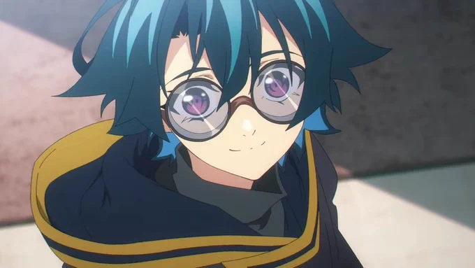 im enjoying this trend of characters with big round glasses  