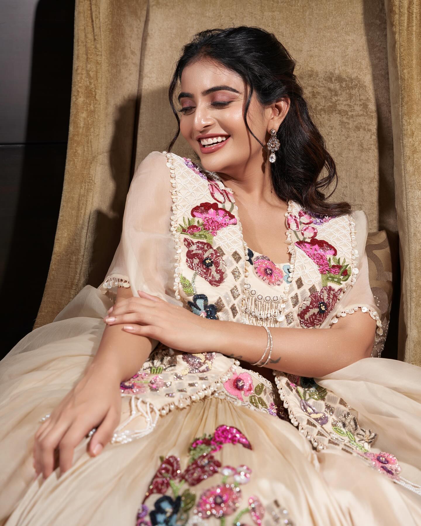 GToBaFDaMAAMQvL?format=jpg&name=large