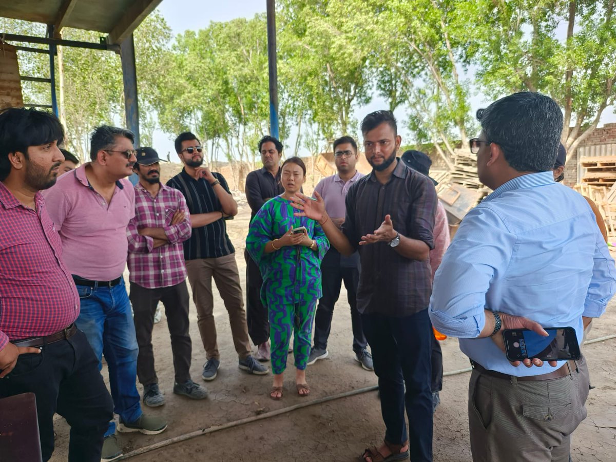 HANDS_Welfare's tweet photo. making this a highly productive and informative visit.
#Sustainability #GreenBricks #Innovation #ClimateChange #DisasterRiskManagement #WorldBank #EnvironmentalImpact #SustainableDevelopment #EcoFriendly #BrickManufacturing #HANDS #shanbricks https://t.co/Wo1Ybj0kcx