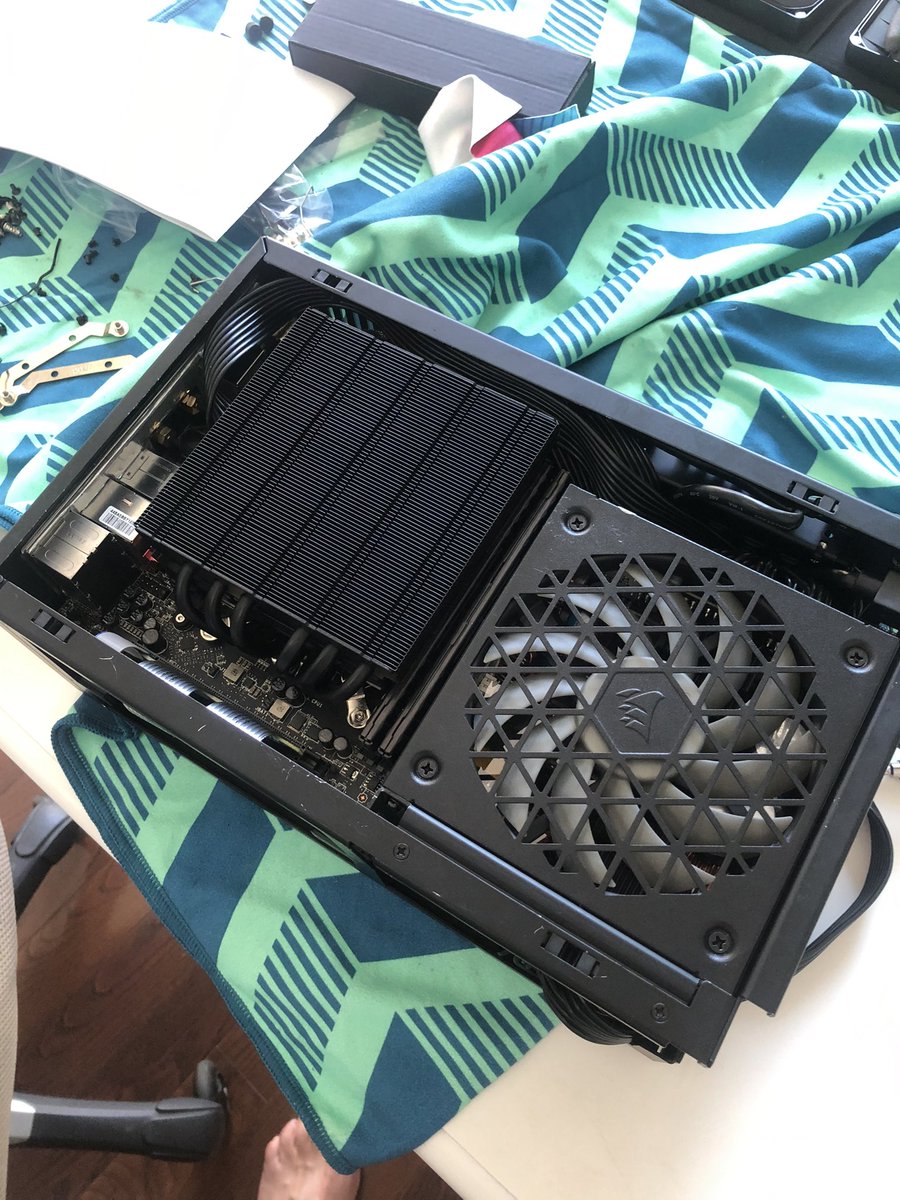 StephanTanguay's tweet photo. New Case, New Challenges!
Had some voltage issues with my mini ITX gaming workstation, so I had to switch to an even smaller mini ITX case I had on hand. Still need to optimize it more, but it all fit in the end! #MiniITX #GamingSetup  #workinprogress https://t.co/qzU4eDa66D