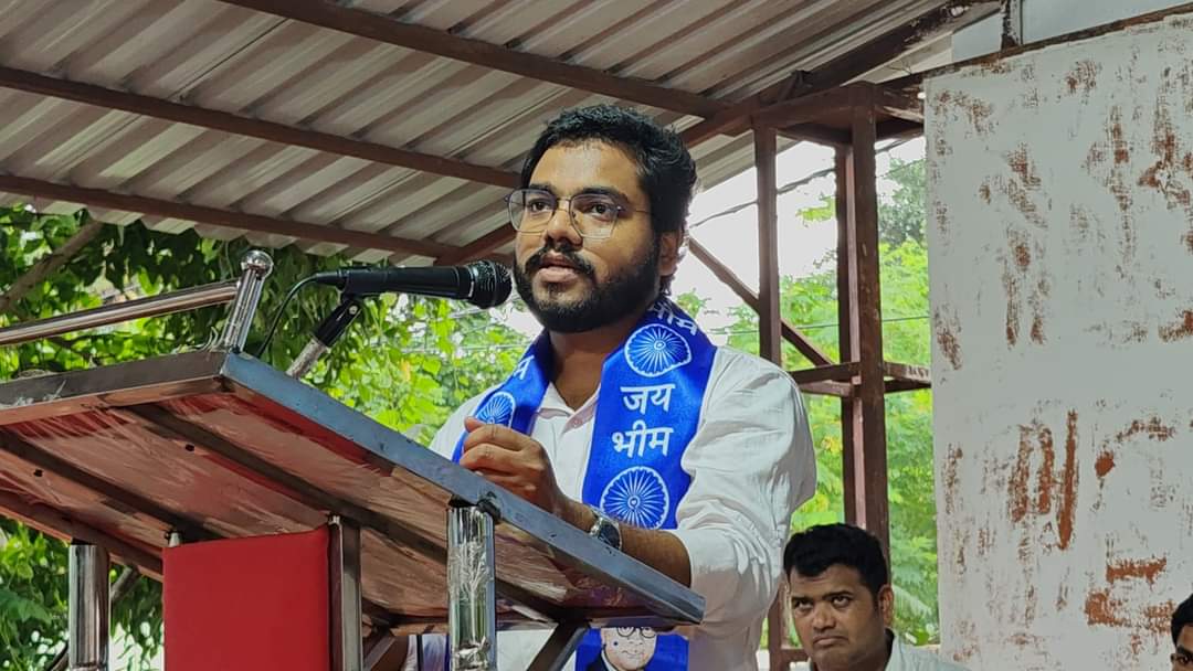 nagaasur's tweet photo. Time to elevate the organisation, the society and my people. It's more formal now !

#State_President 
#mulnivasi_student_and_youth_front , Odisha https://t.co/NpykqlUYh6