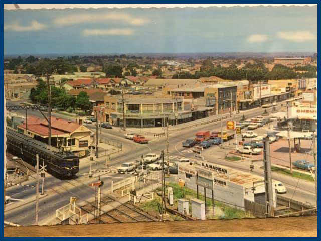 YESRealEstateAu's tweet image. 🪩 𝗦𝗽𝗿𝗶𝗻𝗴𝘃𝗮𝗹𝗲, in the Late 1960’s

☎ 𝗬𝗘𝗦 𝗥𝗲𝗮𝗹 𝗘𝘀𝘁𝗮𝘁𝗲 | 1300 032 669
🌐 yesrealestate.com.au

#YesRealEstateAustralia #history #Springvale #Melbournesuburbs #places #IconicVenues #samwee #yesrealestate #buildings #Samweerawarnarealestate  #melbourne