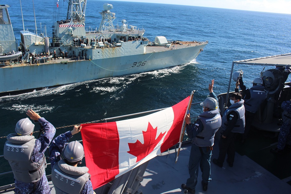 防衛省 海上自衛隊 on X