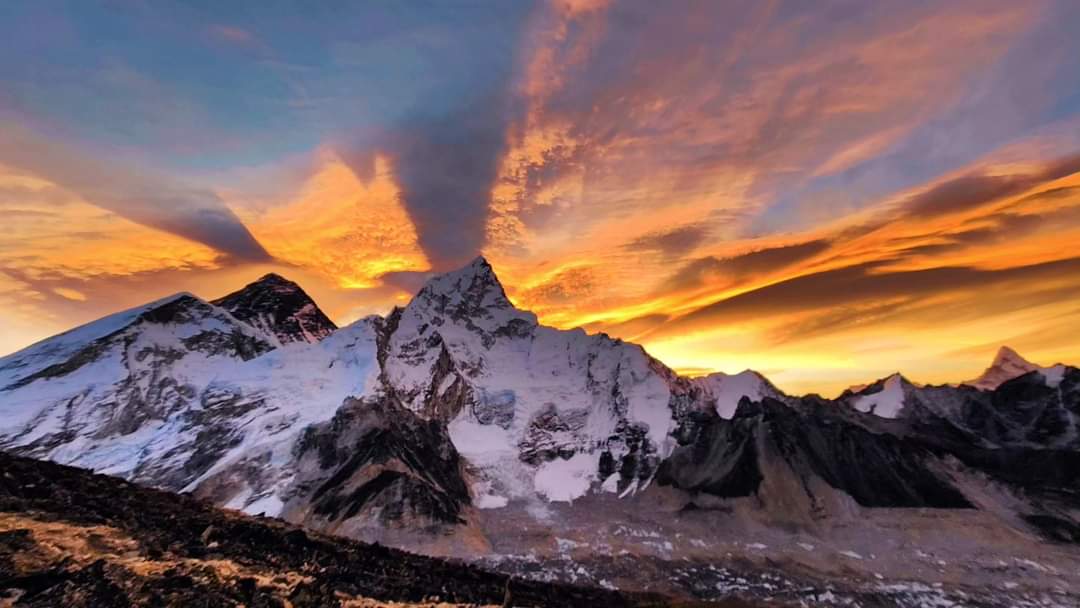 Mountainworld1's tweet photo. Everest Base Camp Trek – Top 10 Tips &amp; Tricks https://t.co/1sZPIkHTgV https://t.co/woUDhb4ips