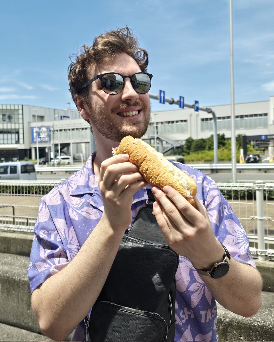 Connor tweet media