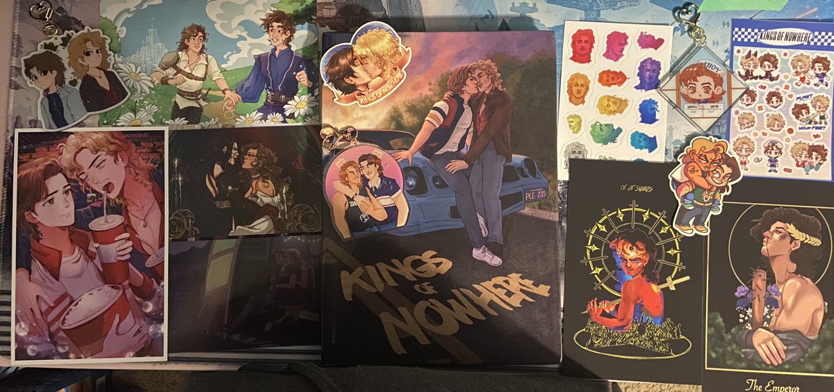 I'm hella late posting this but my package from <a href="/HarringroveZine/">👑 Kings of Nowhere Zine</a> came in and everything is so beautiful! I'm so glad I got it. Thank you to everyone who worked on this I'm going to treasure it always 🥹🧡 LOOK AT OUR BOYS