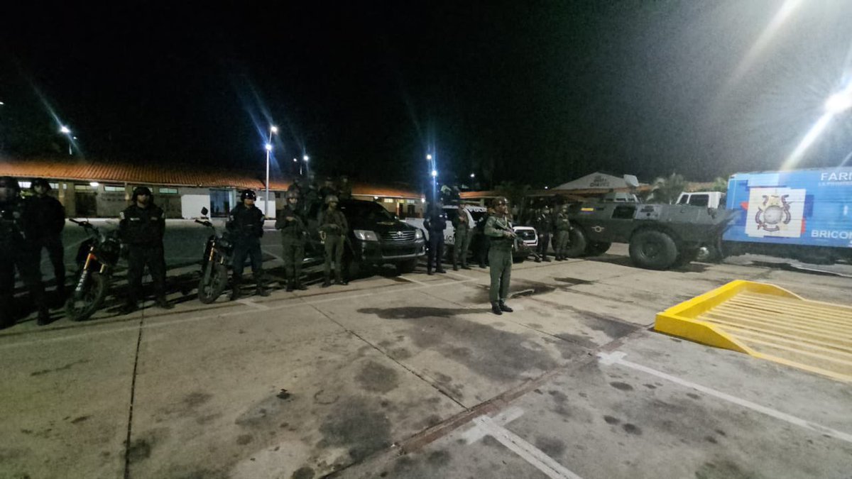 Se inicia el repliegue !

#FANB 
#IntegrarEsVencer