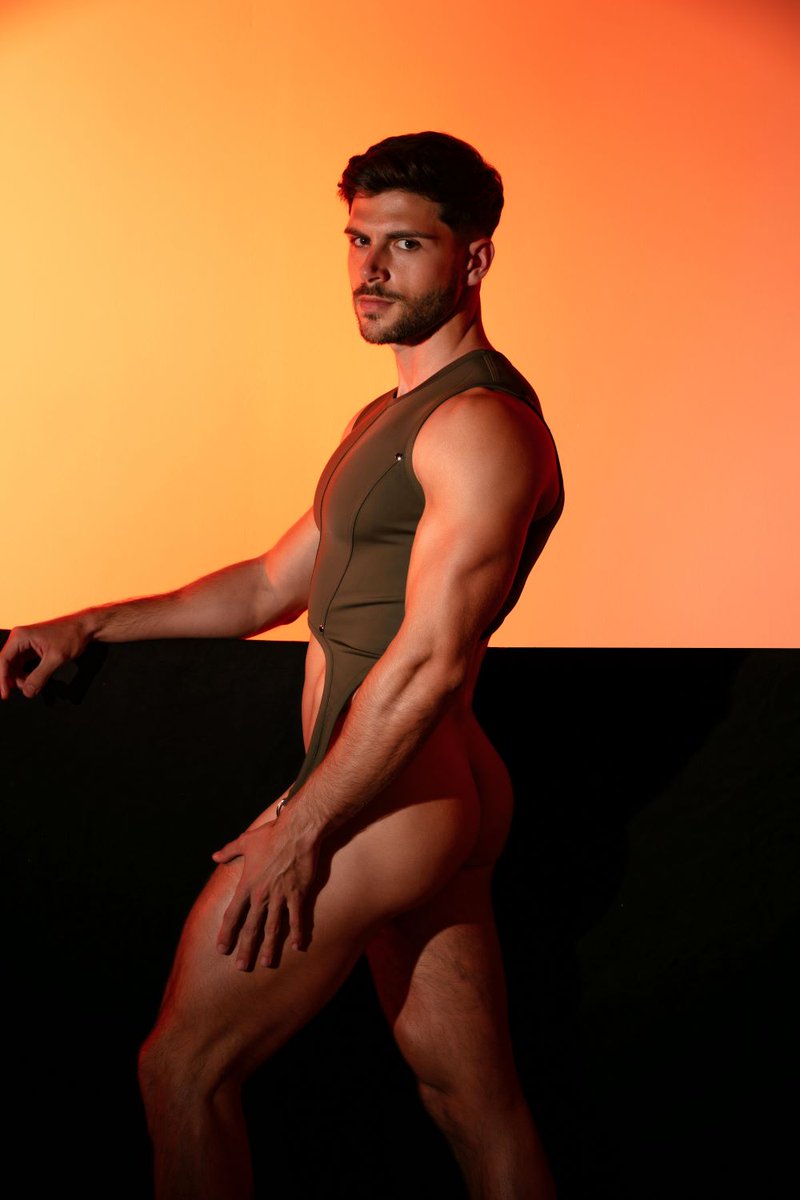 STUDMEUP tweet media