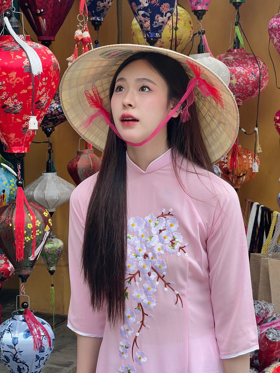 junewanwimol19's tweet image. em bé xíu, gọi là em bé iu 😎👼🏻