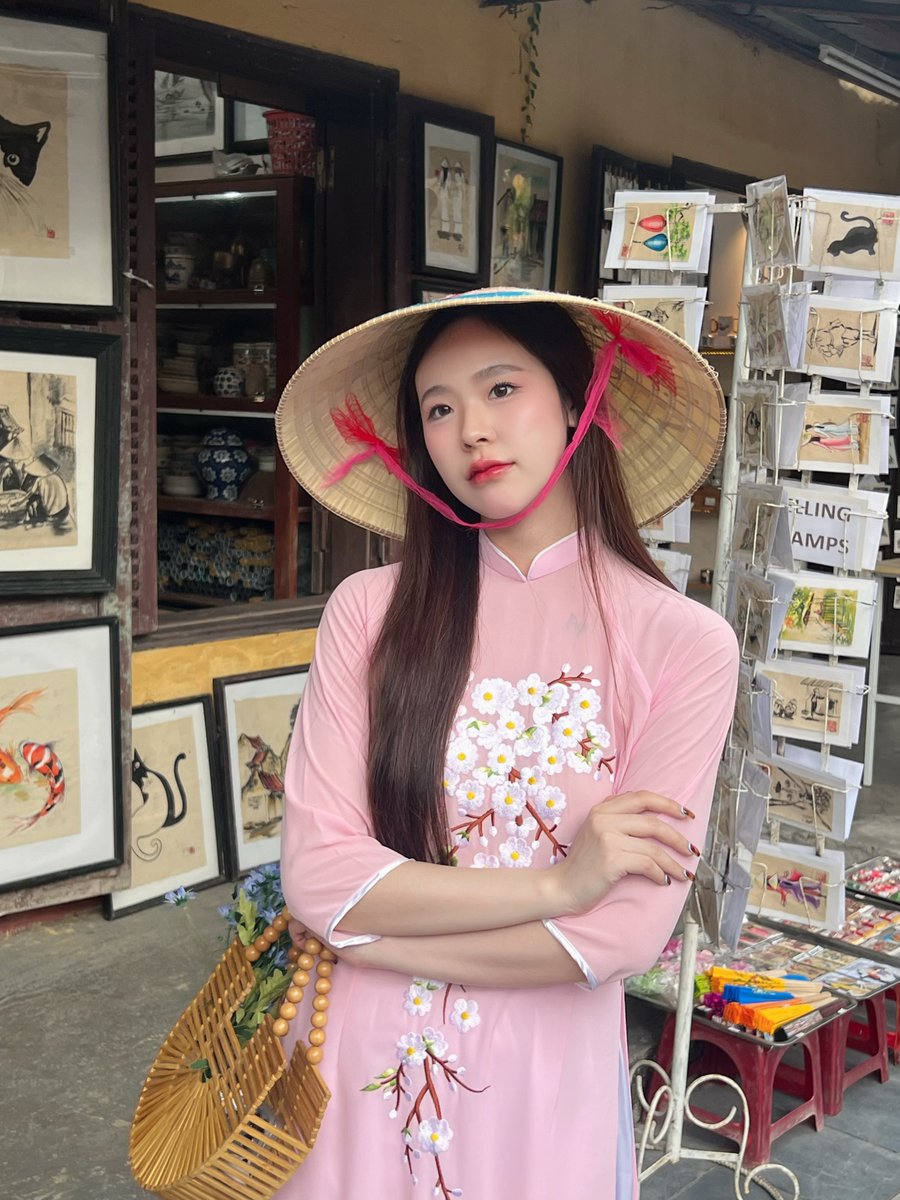 junewanwimol19's tweet image. em bé xíu, gọi là em bé iu 😎👼🏻